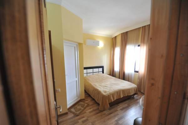 Hotel Dadiani Батумі Екстер'єр фото