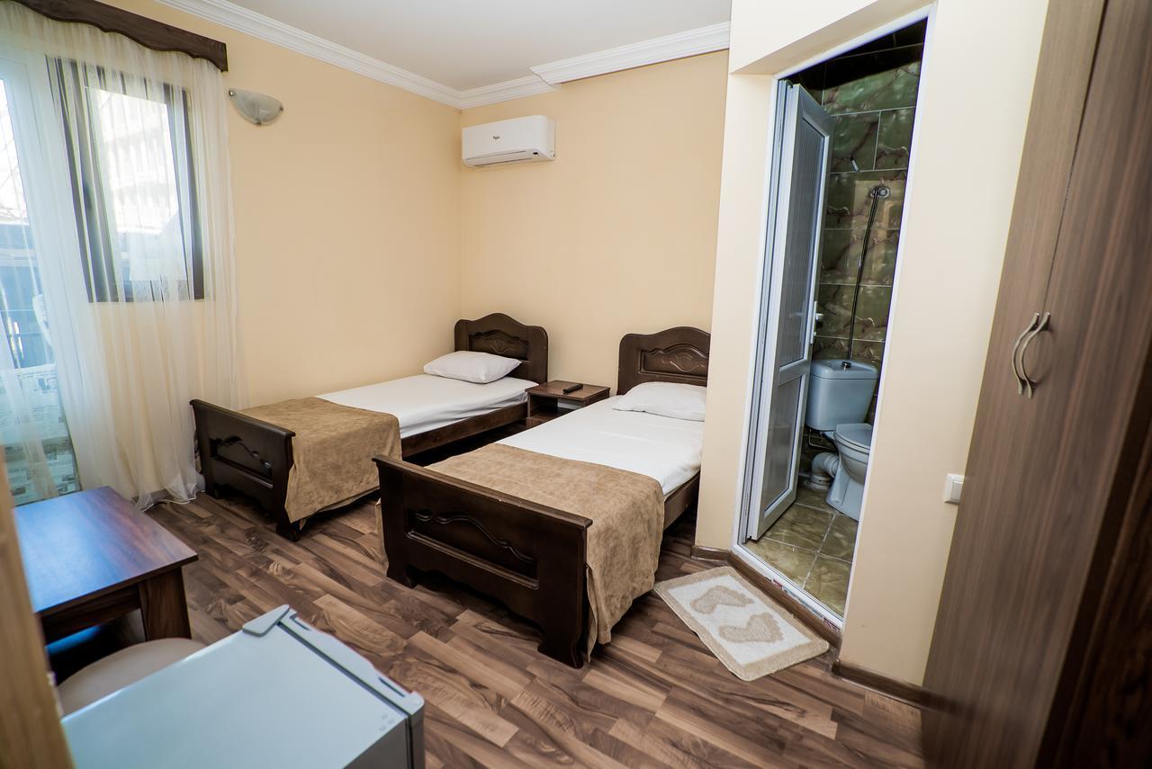 Hotel Dadiani Батумі Екстер'єр фото