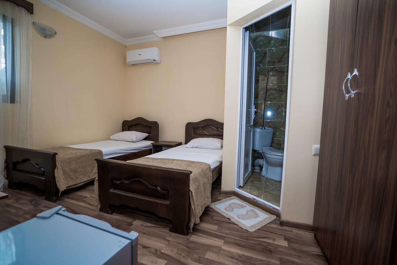 Hotel Dadiani Батумі Екстер'єр фото